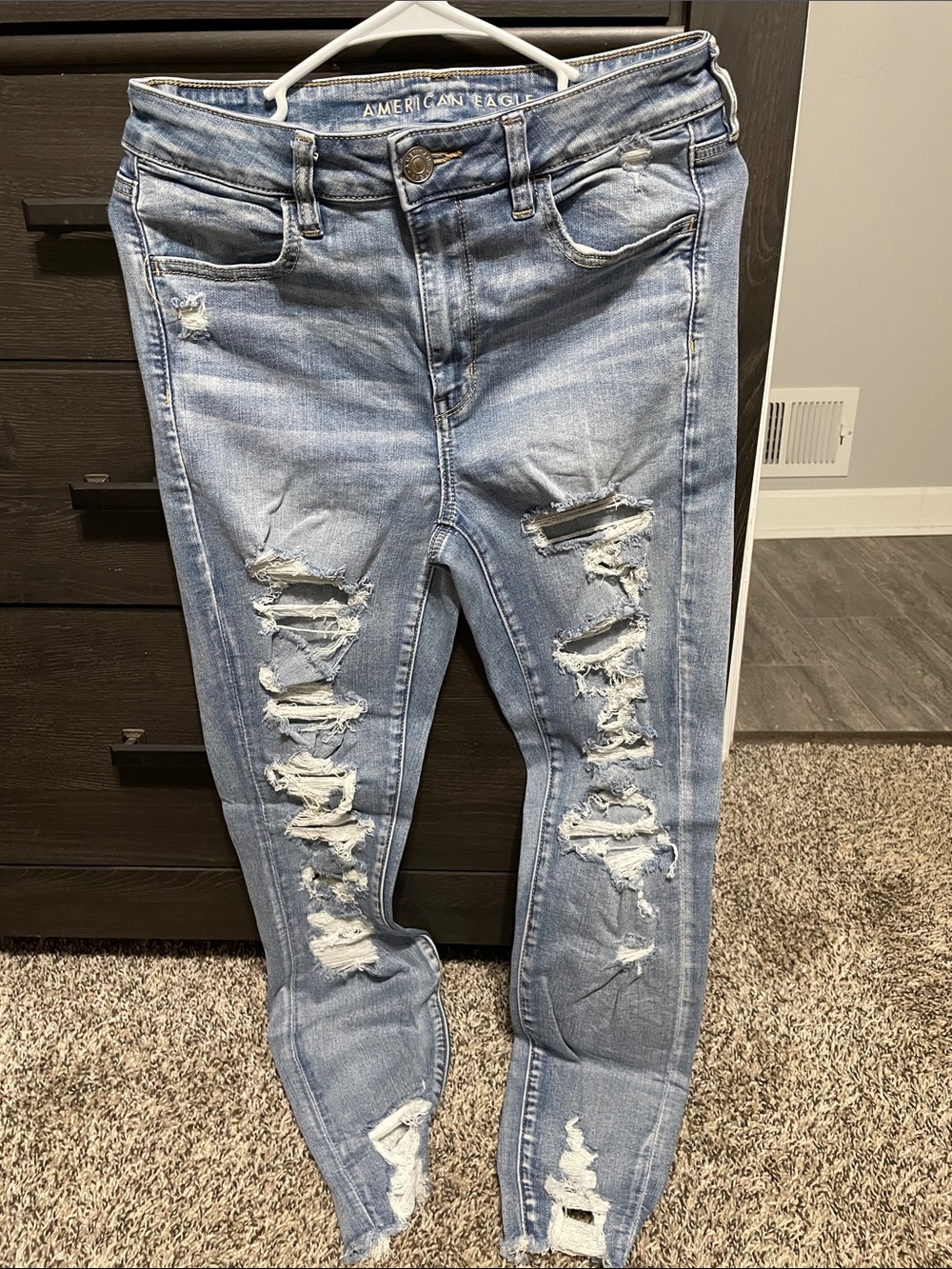 American Eagle Outfitters Light Blue Distressed Jeggings